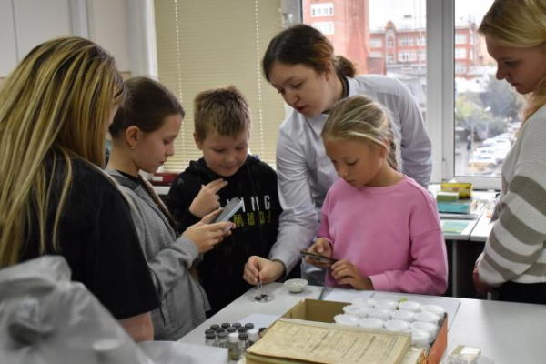 Младшие школьники познакомились с работой Красноярского филиала ВНИРО